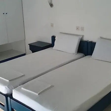 Toula's מלון דירות פלטמונס